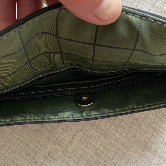 Kate Spade vintage black cloth shoulder bag/purse with green leather trim. - Picture 13 of 14